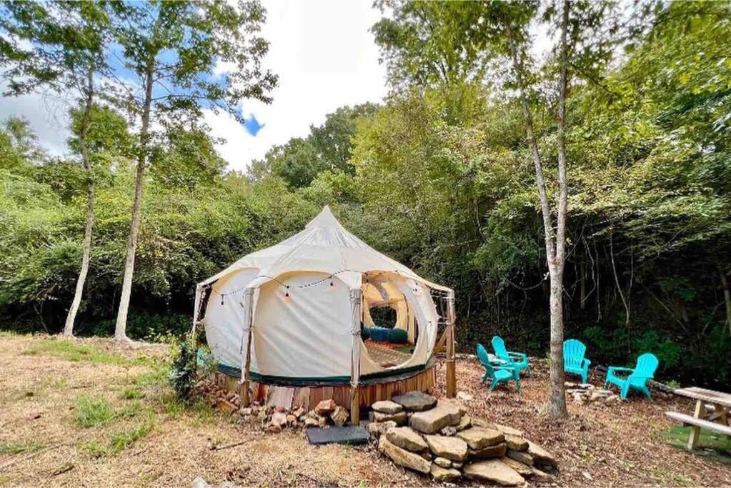 The Pisces-A Stargazing, Luxury Glamping Tent Rogersville ภายนอก รูปภาพ