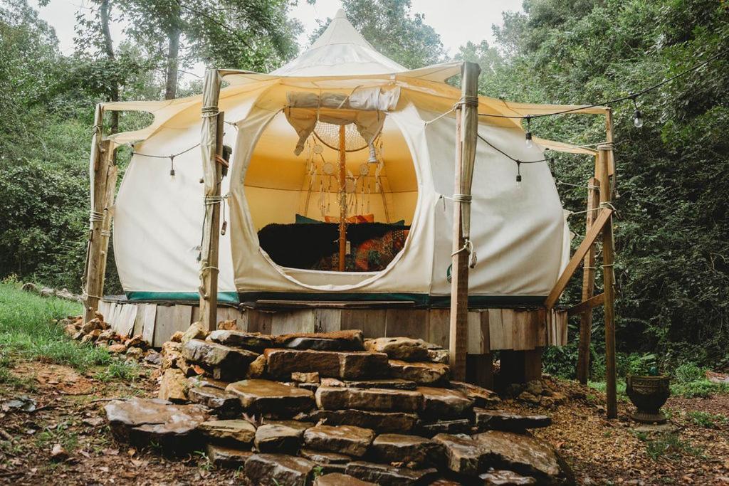 The Pisces-A Stargazing, Luxury Glamping Tent Rogersville ภายนอก รูปภาพ