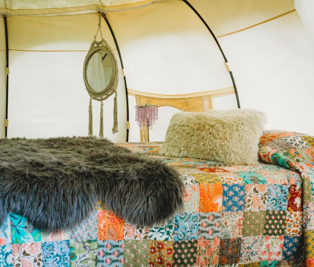 The Pisces-A Stargazing, Luxury Glamping Tent Rogersville ภายนอก รูปภาพ